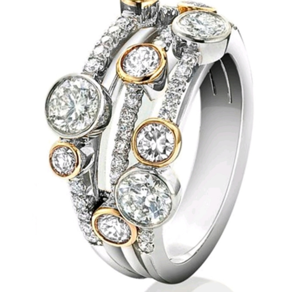 Stunning Ring EUC - Picture 3 of 3